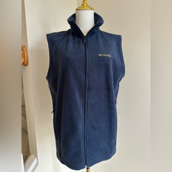 Columbia Jackets & Blazers - Columbia Blue Fleece Vest - Small